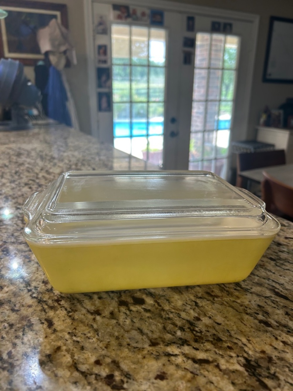 Pyrex Yellow Glass Refrigerator Dish with Clear Lid